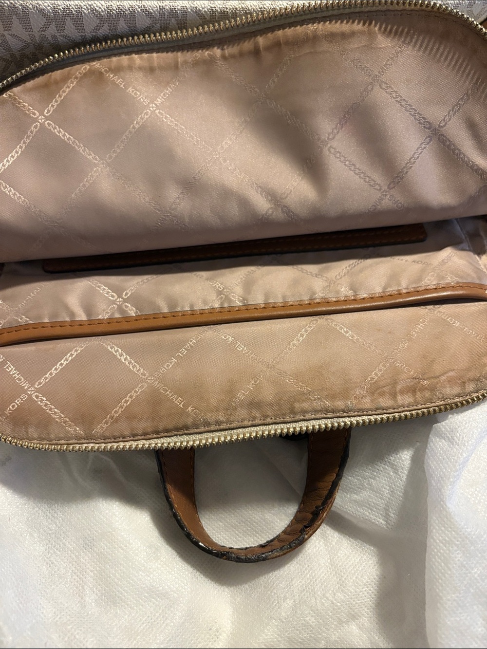 Michael Kors Rhea Zip Medium Backpack Cream and Tan Logo - Picture 10 of 10